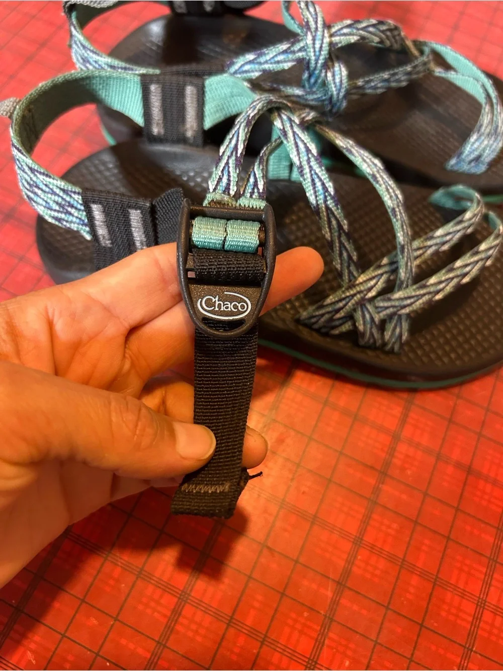 N/A kids chacos